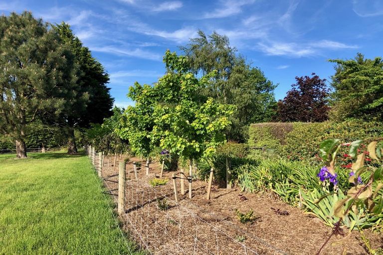 Photo of property in 53 Mclaughlins Road, Darfield, 7571