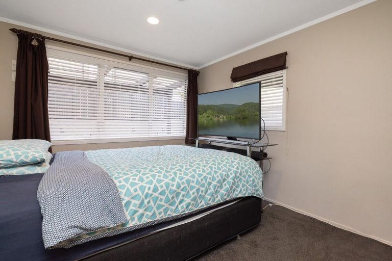 Photo of property in 1097 Papamoa Beach Road, Papamoa Beach, Papamoa, 3118