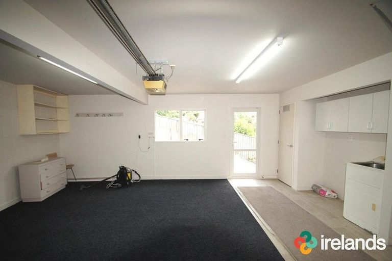 Photo of property in 2/89 Waimairi Road, Upper Riccarton, Christchurch, 8041