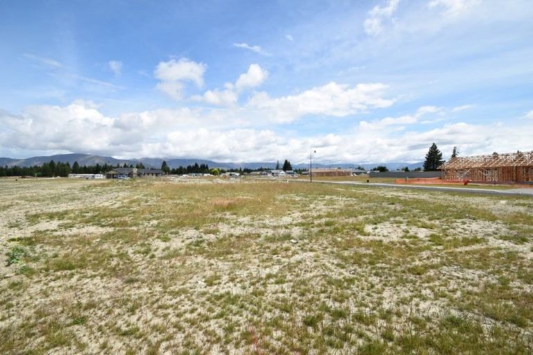 Photo of property in 11 Jack Adamson Drive, Twizel, 7901