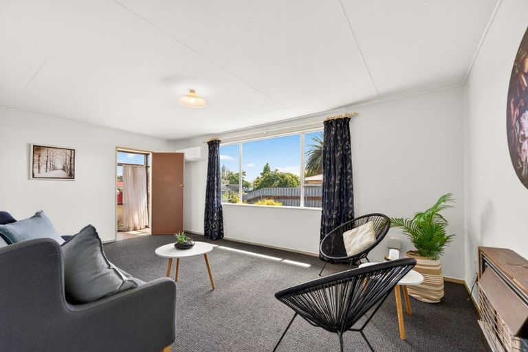 Photo of property in 5 Beaumont Place, Westbrook, Palmerston North, 4412