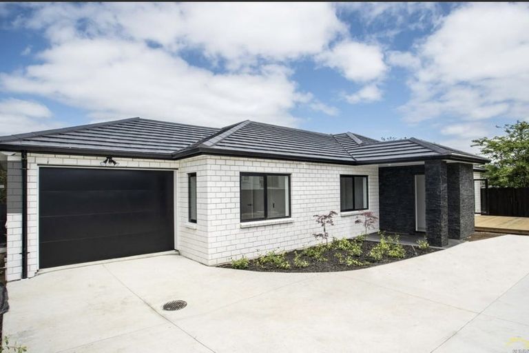 Photo of property in 99a Gloucester Road, Manurewa, Auckland, 2102