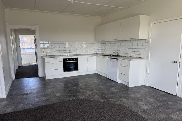 Photo of property in 46 Racecourse Avenue, Marton, 4710