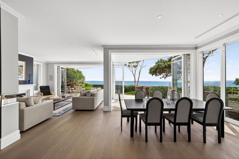 Photo of property in 27 Muritai Road, Milford, Auckland, 0620