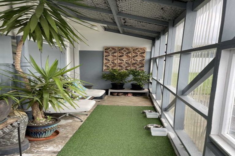 Photo of property in 11 William Benton Street, Featherston, 5710