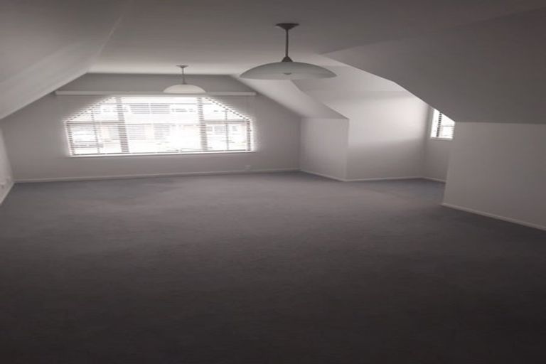 Photo of property in 5 Hampton Place, Springvale, Whanganui, 4501