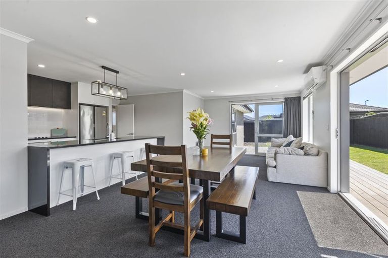 Photo of property in 66 Prestons Park Drive, Marshland, Christchurch, 8083