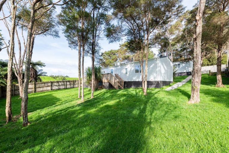 Photo of property in 87b Kaurilands Road, Titirangi, Auckland, 0604