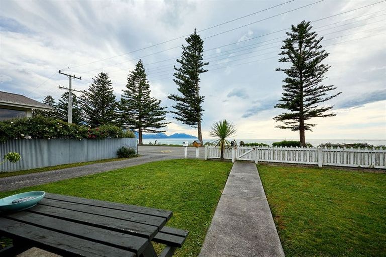 Photo of property in 156a Esplanade, Kaikoura, 7300