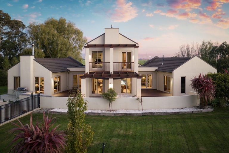 Photo of property in 906d Reid Line East, Bunnythorpe, Palmerston North, 4481