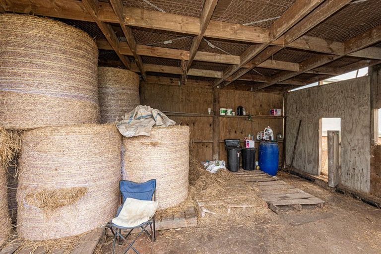 Photo of property in 114 Hay Road, Helena Bay, Hikurangi, 0184