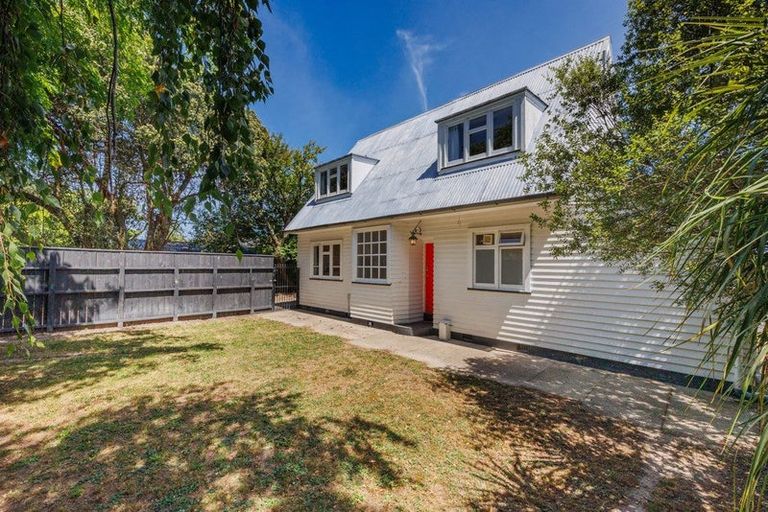 Photo of property in 39 Monrad Street, Highbury, Palmerston North, 4412