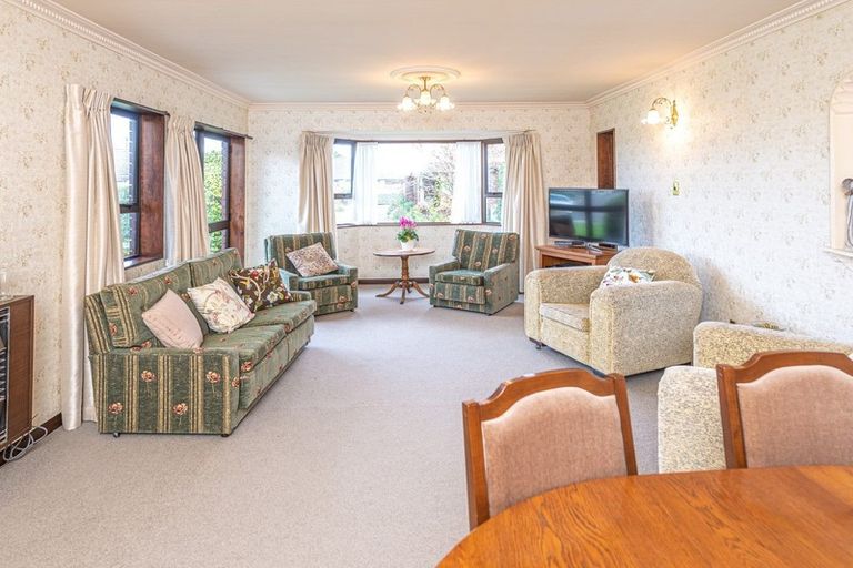 Photo of property in 4 Warwick Place, Springvale, Whanganui, 4501