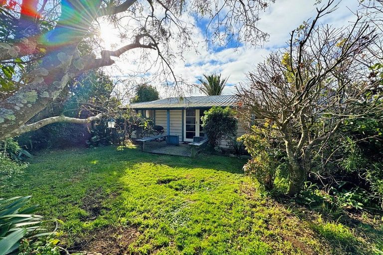 Photo of property in 18a Oriental Street, Welbourn, New Plymouth, 4312