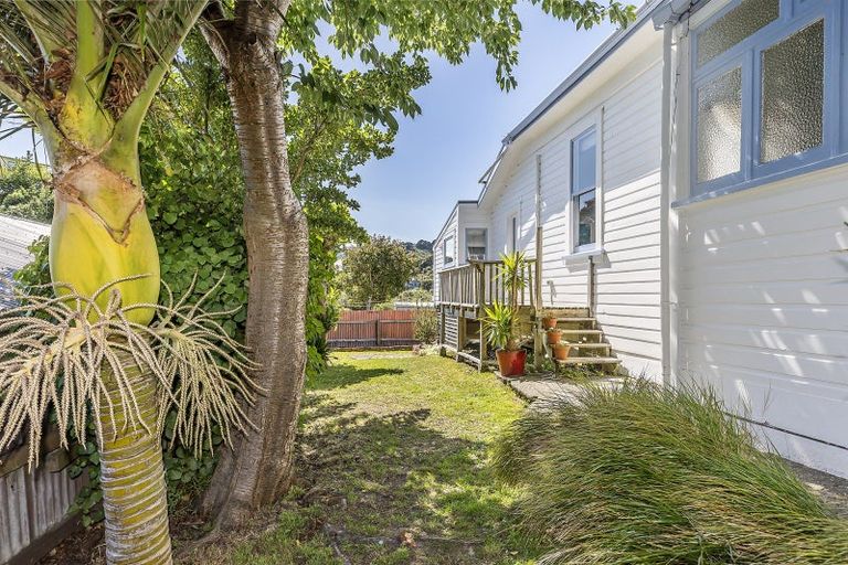 Photo of property in 81 Stanley Street, Berhampore, Wellington, 6023