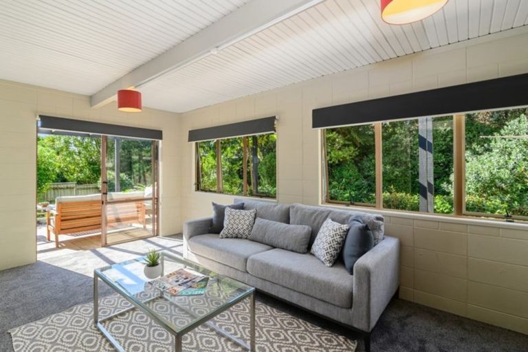 Photo of property in 6 Mark Place, Lynmore, Rotorua, 3010