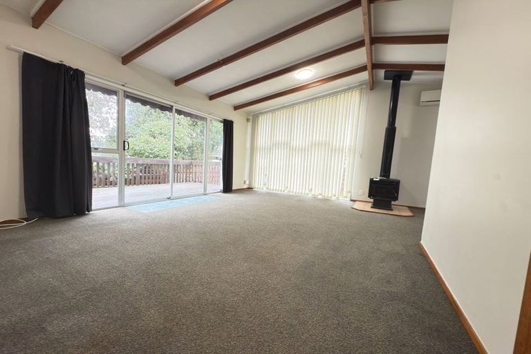 Photo of property in 418a West Coast Road, Glen Eden, Auckland, 0602