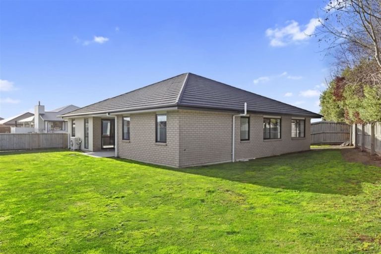 Photo of property in 2 Monarch Boulevard, Kaiapoi, 7630