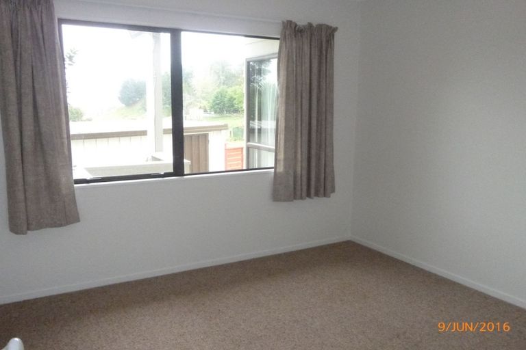 Photo of property in 68e Millers Road, Brookfield, Tauranga, 3110