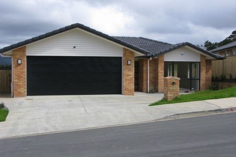 Photo of property in 80 South Kensington Way, Henderson, Auckland, 0612