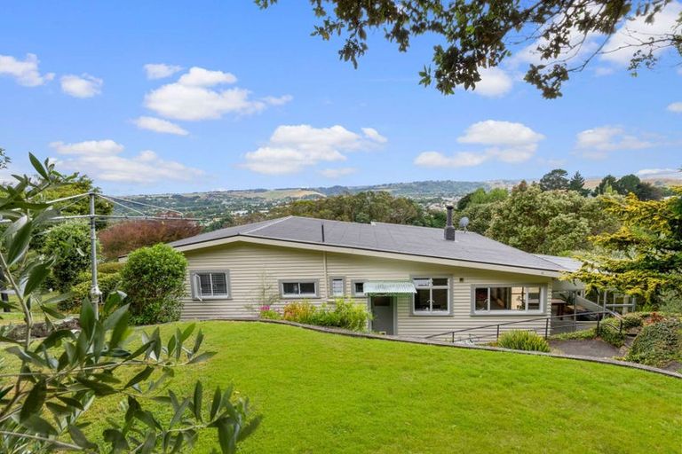 Photo of property in 32 Wairere Road, Bastia Hill, Whanganui, 4500