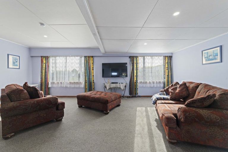 Photo of property in 17 Tuke Street, Normanby, Hawera, 4614