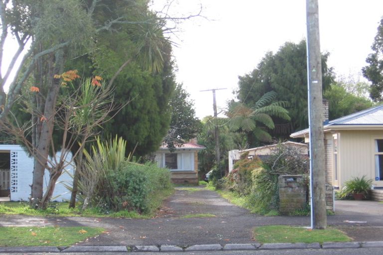 Photo of property in 23 Edinburgh Road, Hillcrest, Hamilton, 3216