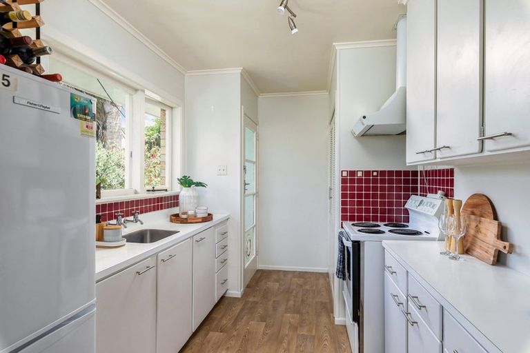 Photo of property in 2/123a Campbell Road, One Tree Hill, Auckland, 1061