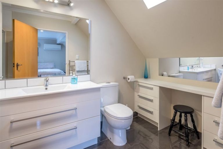 Photo of property in 42 Kent Street, Levin, 5510