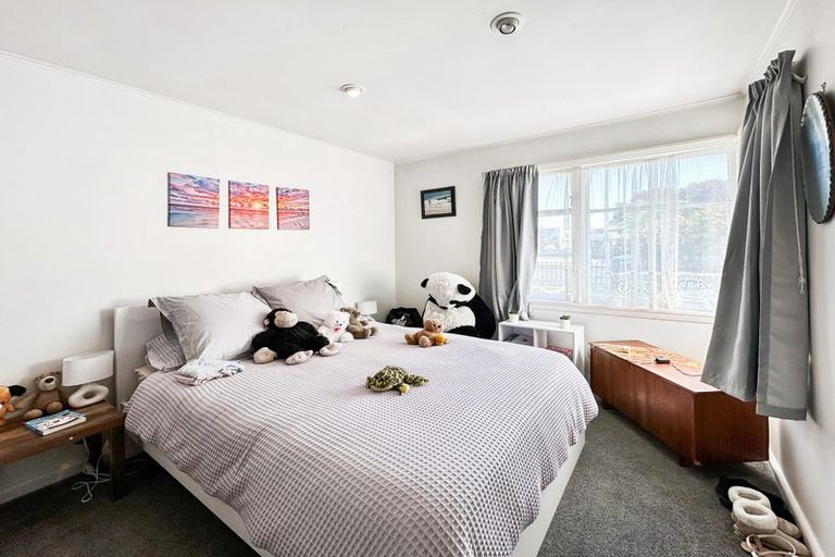 Photo of property in 68 Racecourse Road, Sockburn, Christchurch, 8042