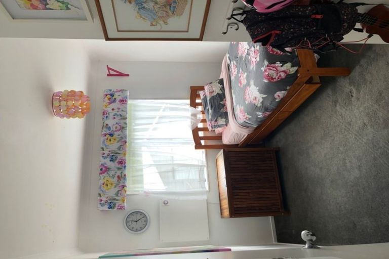 Photo of property in 6 Armitage Place, Tuakau, 2121