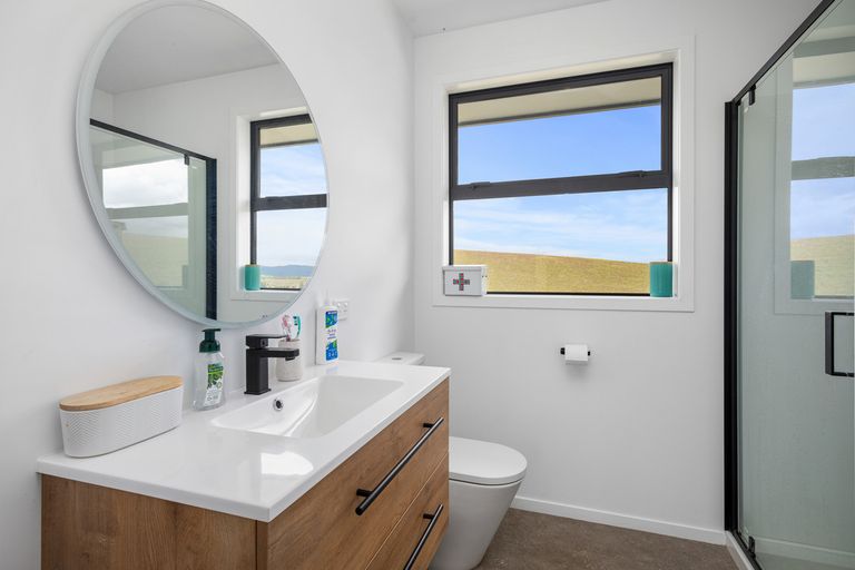 Photo of property in 22 Stones Road, Waikerikeri, Alexandra, 9391