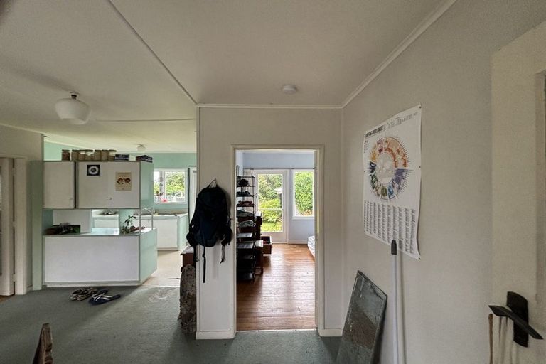 Photo of property in 10 Tainui Street, Welbourn, New Plymouth, 4312