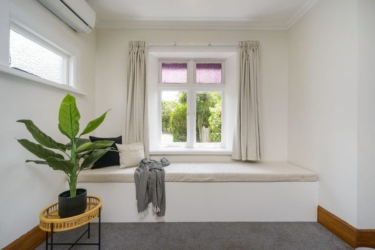 Photo of property in 26 Knowles Street, Terrace End, Palmerston North, 4410