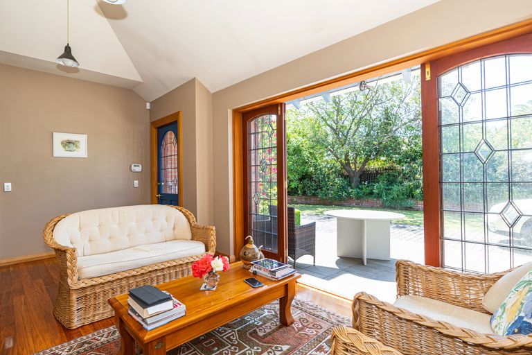 Photo of property in 3 Gibson Street, Seaview, Timaru, 7910