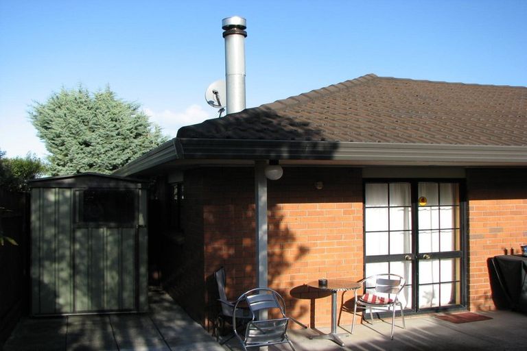 Photo of property in 2/71 Vintage Drive, Henderson, Auckland, 0612