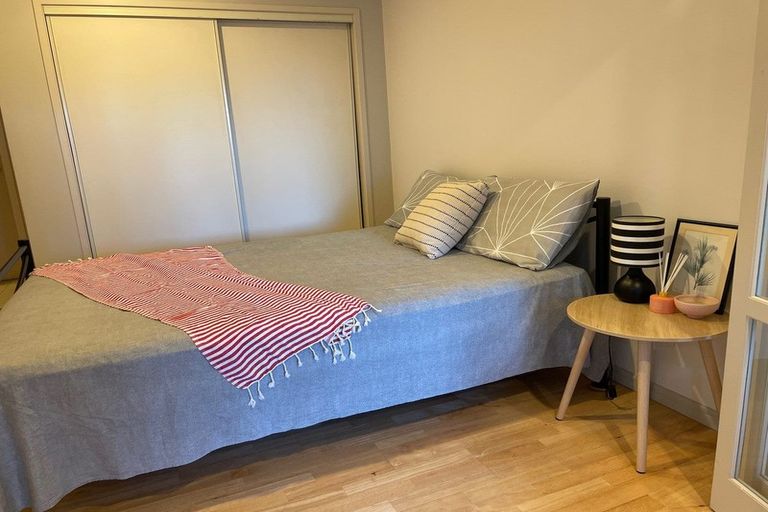 Photo of property in Tower Hill Apartments, 3b/1 Emily Place, Auckland Central, Auckland, 1010