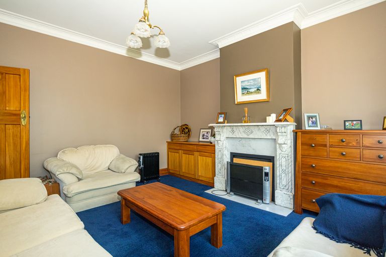 Photo of property in 3 Gibson Street, Seaview, Timaru, 7910