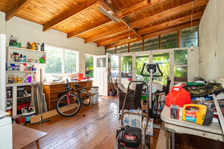 Photo of property in 3 Gibson Street, Seaview, Timaru, 7910