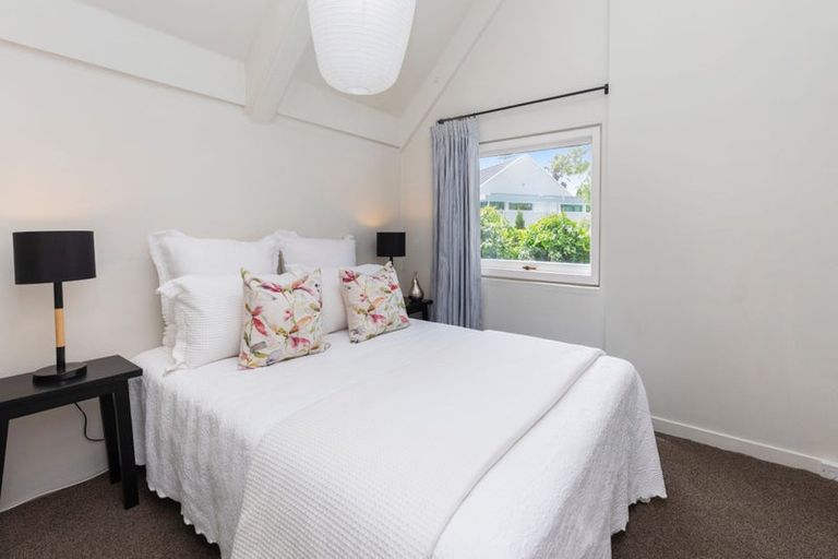 Photo of property in 2/37a Holmwood Road, Merivale, Christchurch, 8014