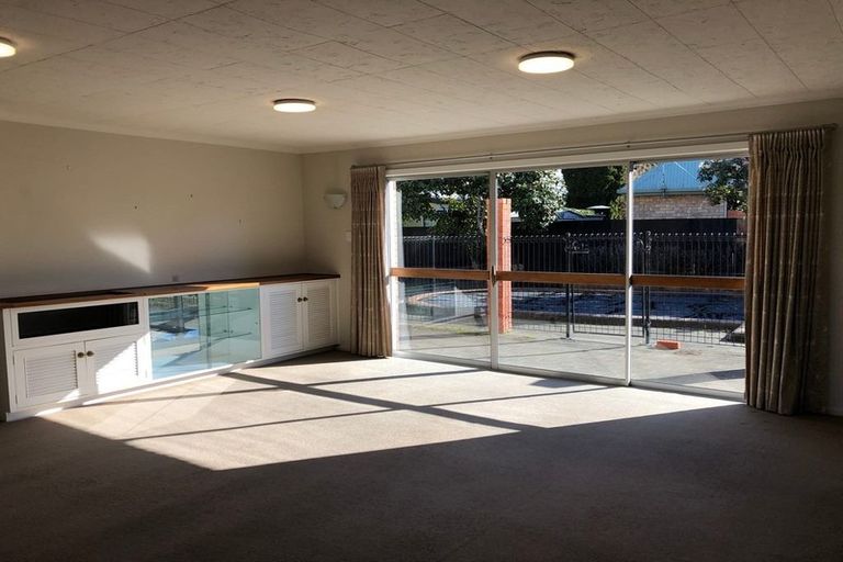 Photo of property in 5c Gilmore Place, Burnside, Christchurch, 8053