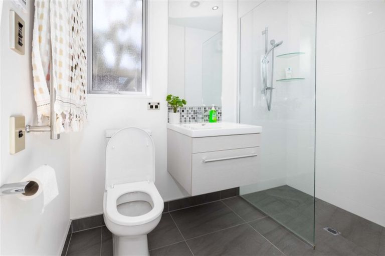 Photo of property in 37a Country Palms Drive, Halswell, Christchurch, 8025