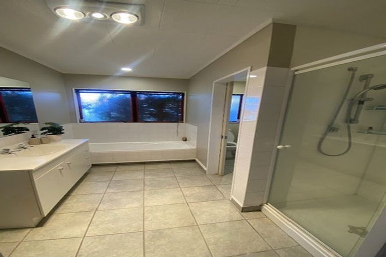 Photo of property in 11 Jeffares Place, Taradale, Napier, 4112