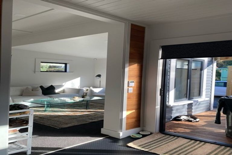 Photo of property in 153 Carlyle Street, Napier South, Napier, 4110