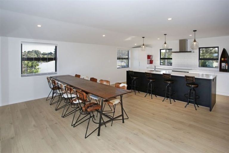 Photo of property in 7 Ronald Avenue, Glenbrook, Waiuku, 2681