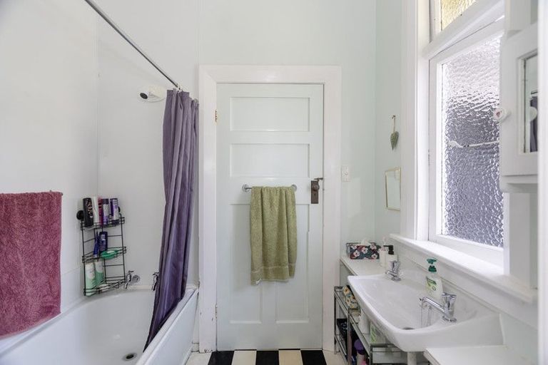 Photo of property in 67 Hull Street, South Hill, Oamaru, 9400