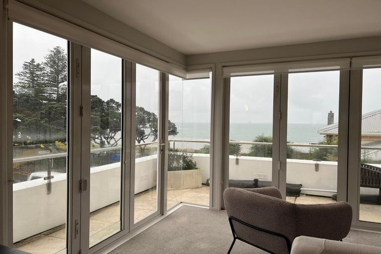 Photo of property in 17a The Strand, Takapuna, Auckland, 0622