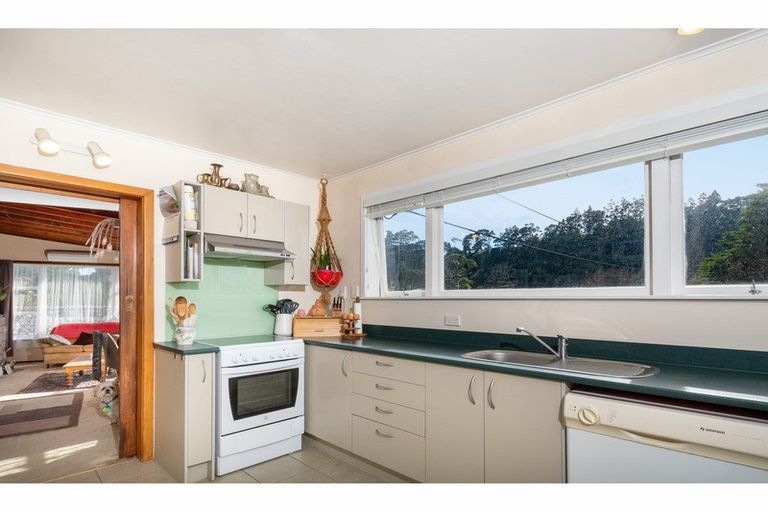 Photo of property in 9 Lowtherhurst Road, Massey, Auckland, 0614