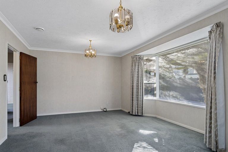 Photo of property in 1/395 Withells Road, Avonhead, Christchurch, 8042