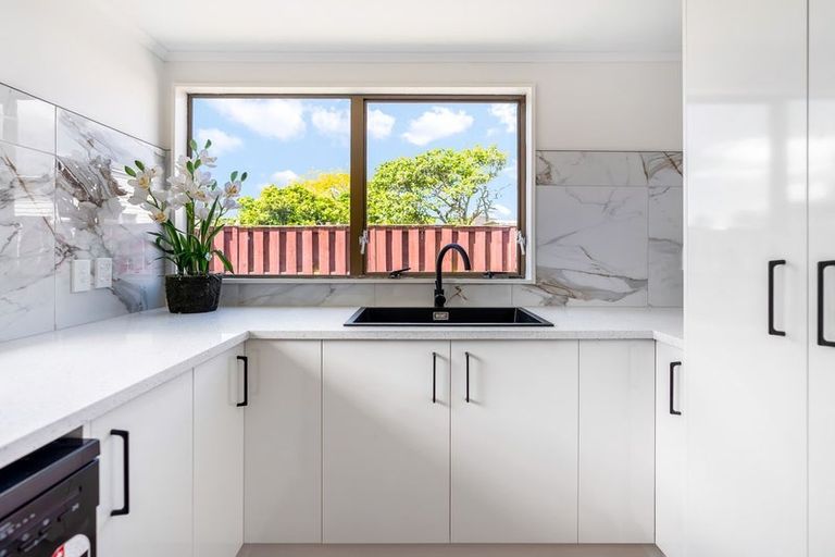 Photo of property in 20a Willis Road, Papakura, 2110